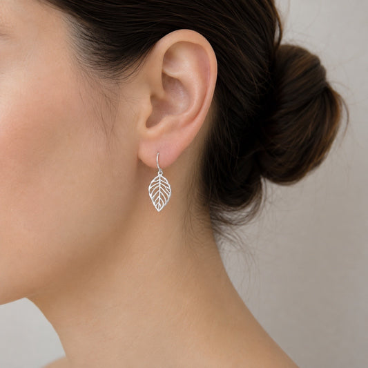 Aretes Colgantes Hoja Calada