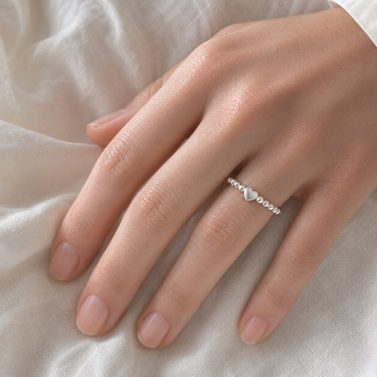 Anillo Elástico Corazón de Perlas de Plata