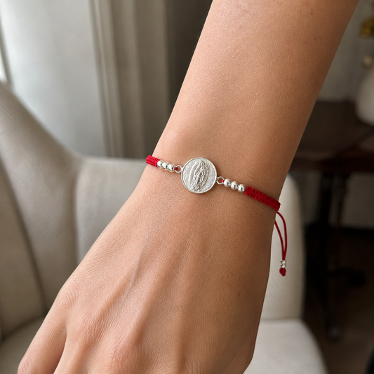 Pulsera Virgen de Guadalupe Plana en Hilo