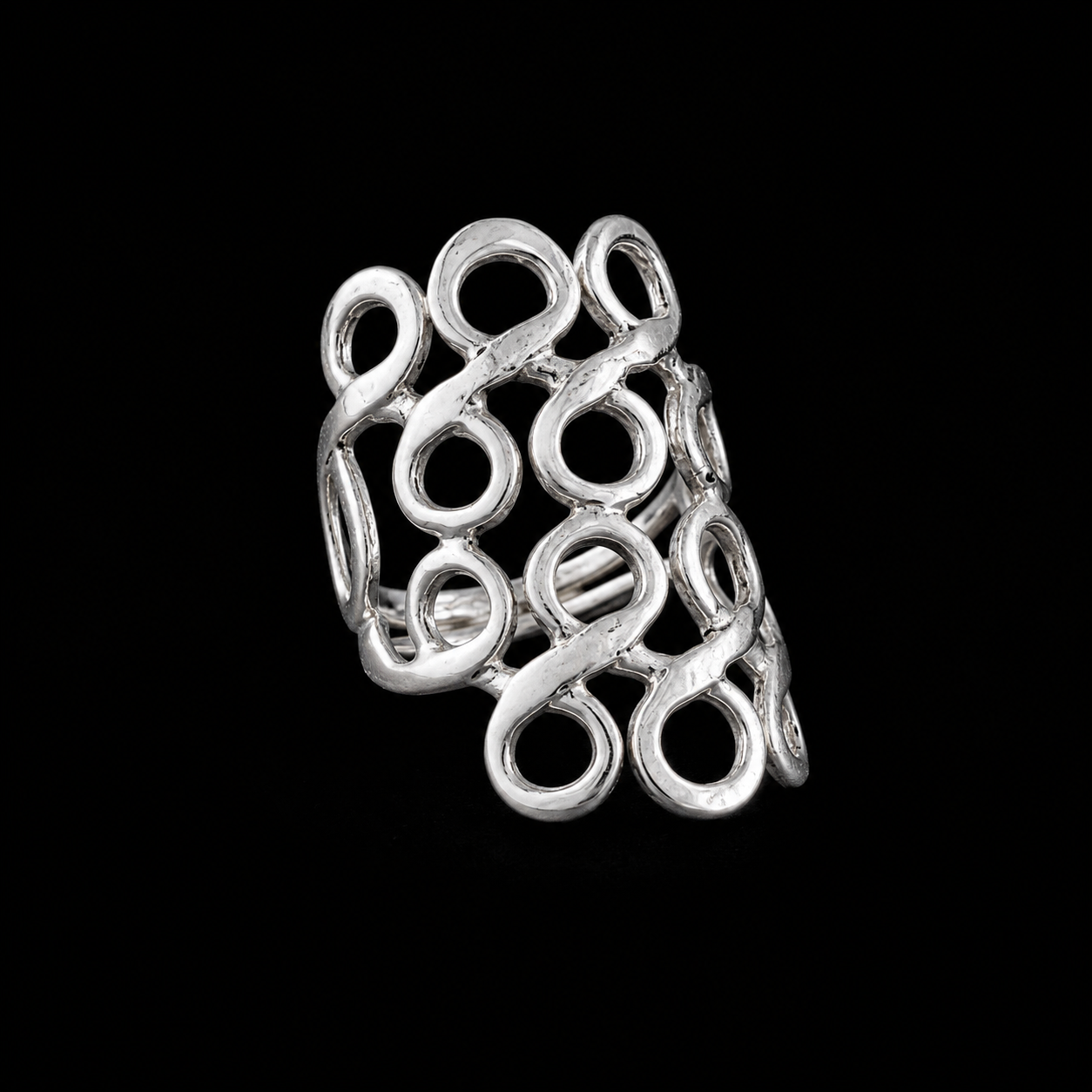 Anillo Infinitos Entrelazados