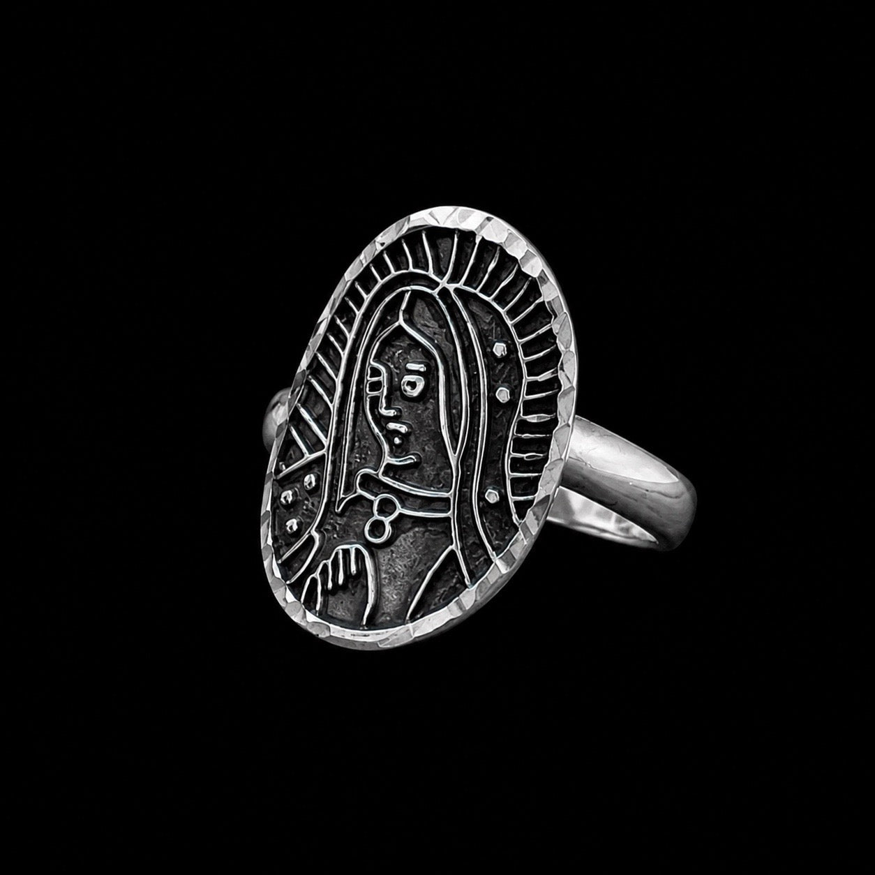 Anillo Virgen de Guadalupe Ovalado