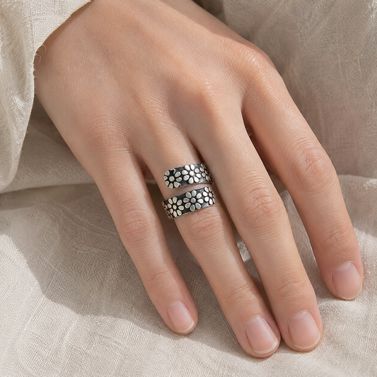 Anillo Espiral de Florecitas