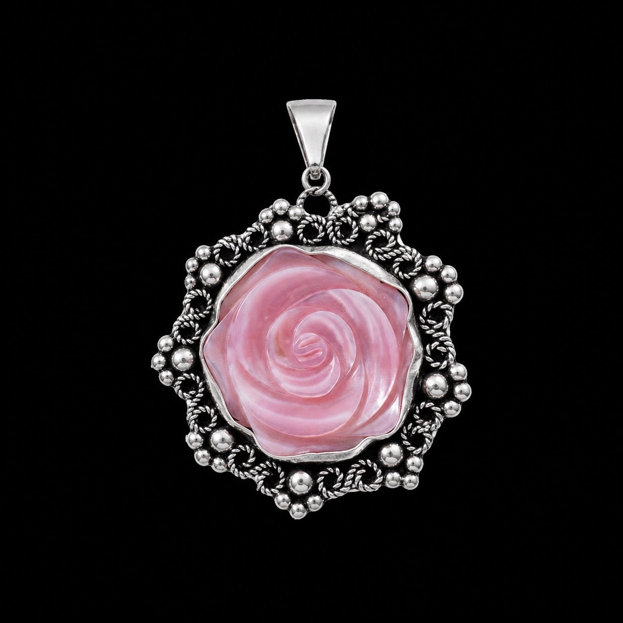 Dije Flor de Madre Perla Rosa