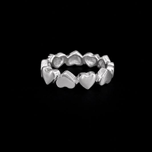 Anillo Corona de Corazones